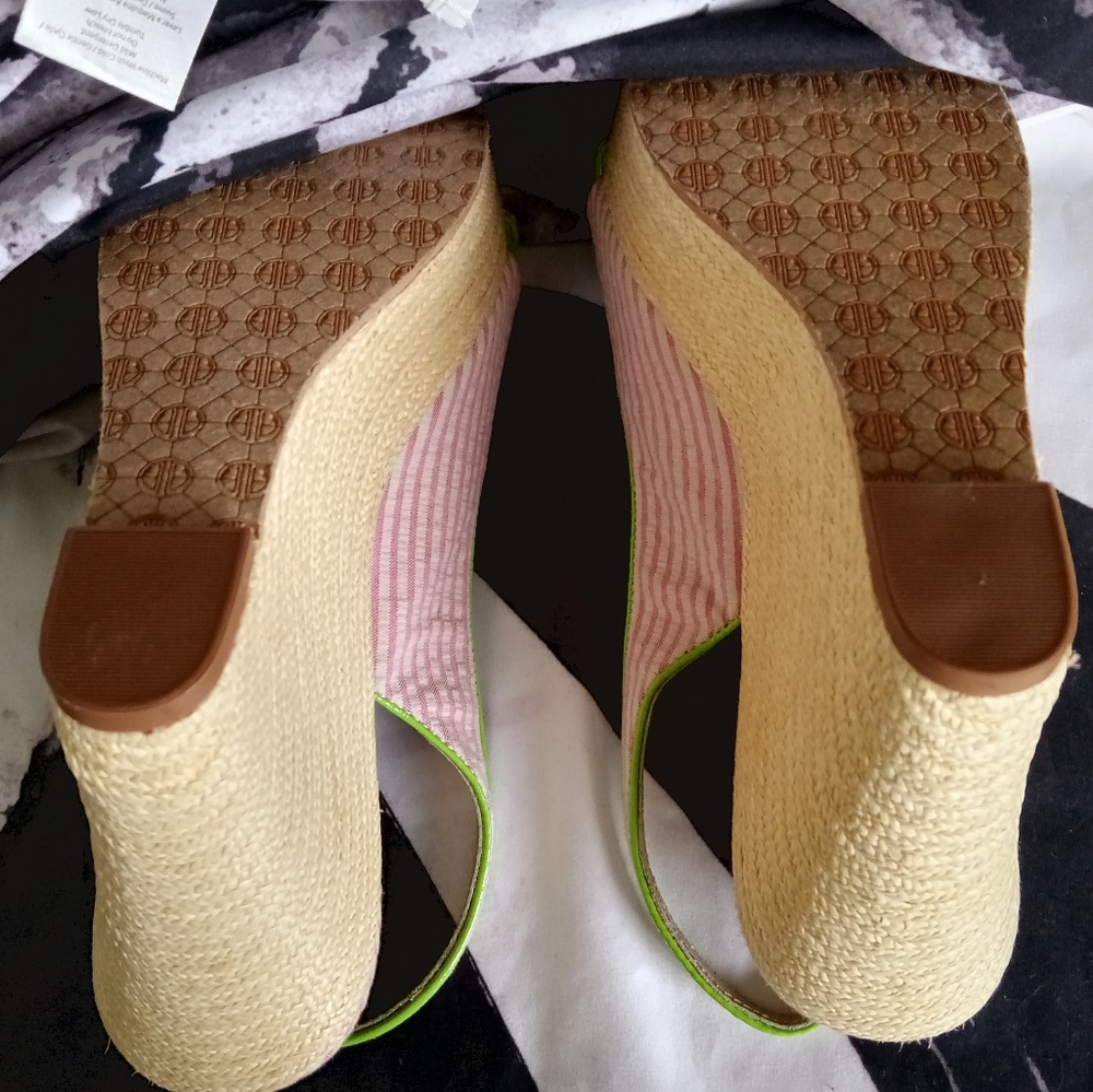 9) NWOT Lilly Pulitzer Hotty Espadrille Wedge Sandals - Picture 12 of 13